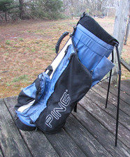 Ping Hoofer 3 Stand or Carry Golf Bag W/Rain Cover