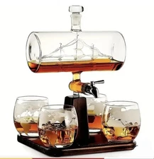 1 Set Of Whiskey And Wine Decanter 44oz/300 Ml