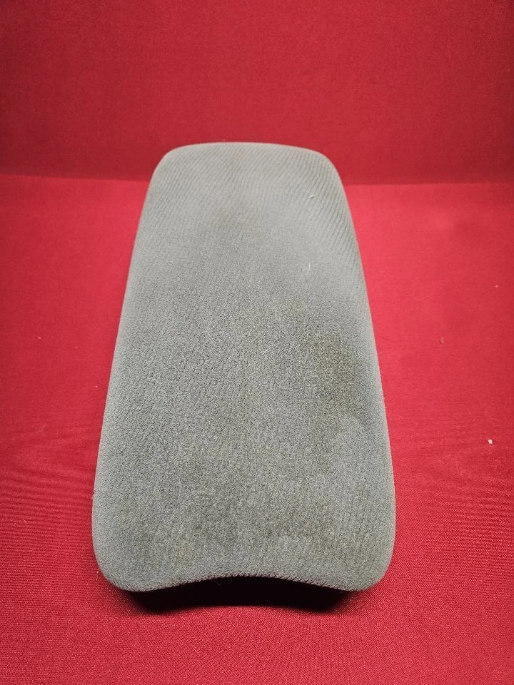 Oldsmobile Aurora 1995-1999 piso consola central reposabrazos tapa superior tela gris Foto 2 de 4