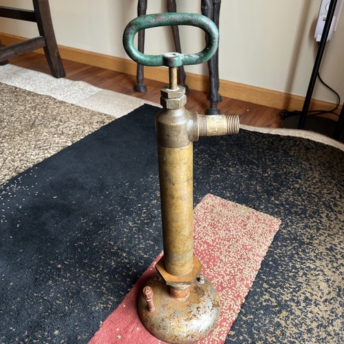 **** Vintage Brass Water Pump ****