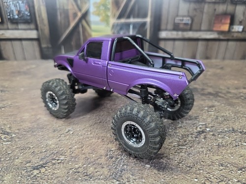 Axial SCX24 Mini Crawler 1/24 RC 4wd Rock Crawler Some Aftermarket - Picture 3 of 8