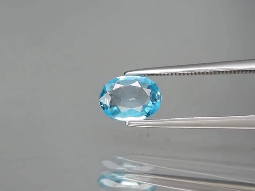 💎 1.45ct 8x5.8mm VS Oval Natural Blue Zircon - Gentle Heat, Cambodia Gemstone - Video 1 of 1