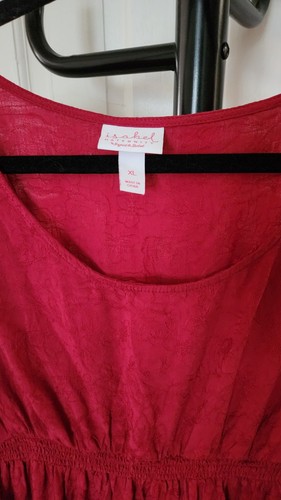 Women's Isabel Maternity Long Sleeve Smocked Jacquard Dress Berry Size XL - Picture 2 of 8