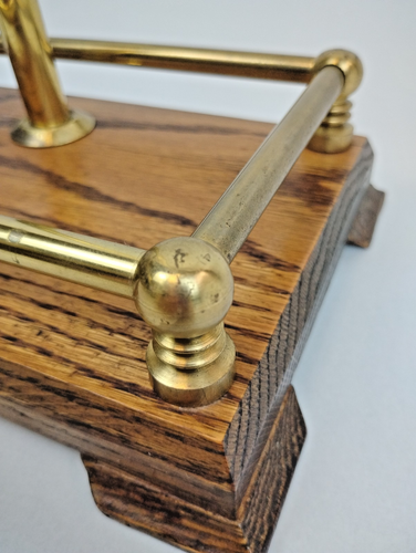 Set attrezzi da camino vintage in legno di rovere e ottone MCM 4 Px con supporto unico - Foto 16 di 16