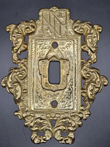 Vtg Virginia Metalcrafters Brass Light Switch Cover Plate #2417 - Picture 2 of 5