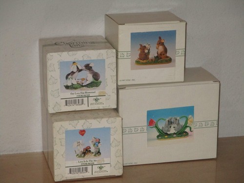 Menge 4 Charming Tails Fitz and Floyd Figuren Bunny Buddies Love in Air More - Bild 1 von 5