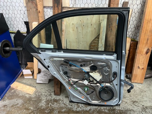 08-14 Mercedes C-class W204 sedan REAR LEFT DRIVER DOOR SHELL Gray 775 OEM - Picture 10 of 20