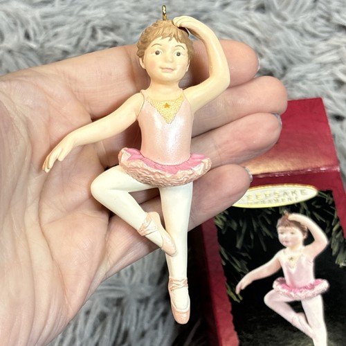 Hallmark Andenken Ornament auf den Zehen Ballett Tänzerin Mädchen 1993 Patricia - Bild 6 von 10