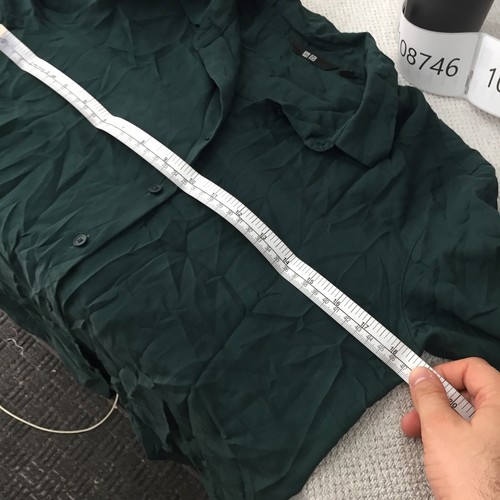 Uniqlo womens button up shirt size XS dark green long sleeve collar 108746 - Picture 6 of 8