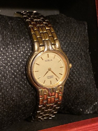 RARE 1980s Noblia Citizen Gold Plated SEVEN Jewel Women’s 21MM Watch NEW Battery - Picture 5 of 21