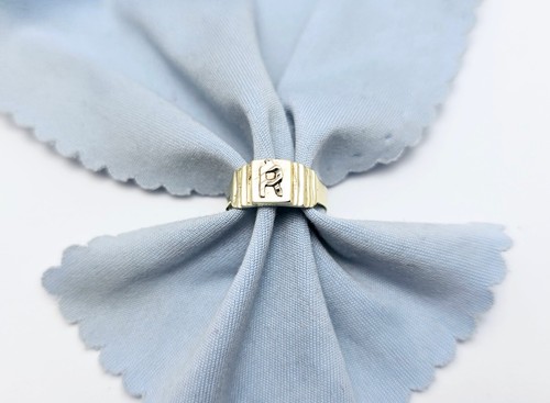 10K Two Tone Multi Color Gold Designer Initial "R" Toe or Baby Ring - Size 2.25 - Picture 7 of 11