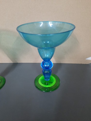 2 X SINGLE BLUE MARGARITA GLASSES GREEN STEM DELICATE AND RARE - Picture 2 of 4