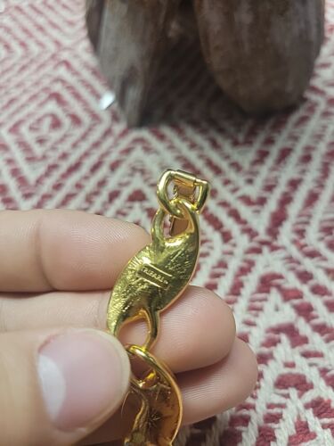 HERMOSO JUEGO DE BROCHE Y PULSERA TRIFARI DORADO GEMA COLORIDA MARIPOSA - Imagen 3 de 4
