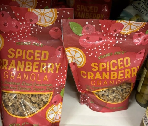2 paquetes de granola de arándano especiada Trader Joe’s de 12 oz cada bolsa de temporada - Imagen 2 de 2