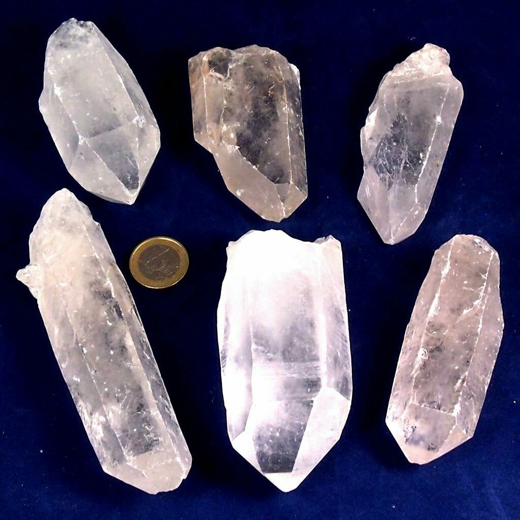 300 g große Bergkristall - Spitzen Länge ca. 40 - 80 mm wie gefunden Natur pur P