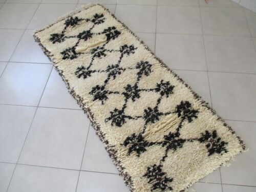 Moroccan Handmade Vintage Rug Berber Geometric White & Black Cotton Carpet 2'6" - Picture 2 of 24