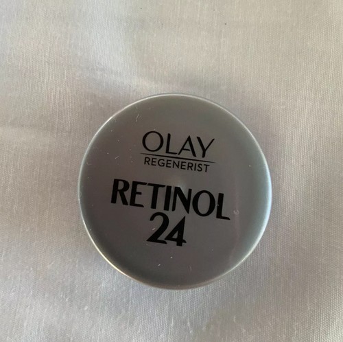 Olay Regenerist Retinol 24 Night Moisturizer Trial Lot Of 2 Face Cream 0.18oz - Picture 7 of 9