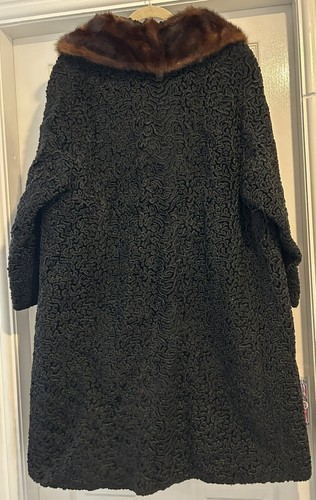True Vintage Astra Furs - 1950s Faux Astrakhan Wool coat Paris Large 14-16 - Picture 4 of 7