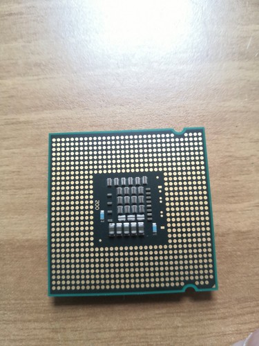 Processore CPU Intel Core 2 Duo E8400 3.00Ghz Dual Core 6M 1333MHz socket LGA775 - Foto 2 di 2