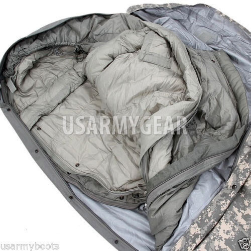 Modular clearance sleeping bag
