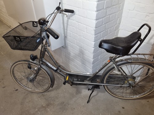 Es Ist Ein Gut Fahrrad Ein Besonderes Model, Und Hat Eine 3 Gang Nabenschaltung - Bild 5 von 5