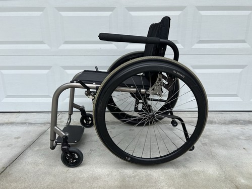 TIlite ZRA Titanium Rigid wheelchair Natural Fit 25" wheels