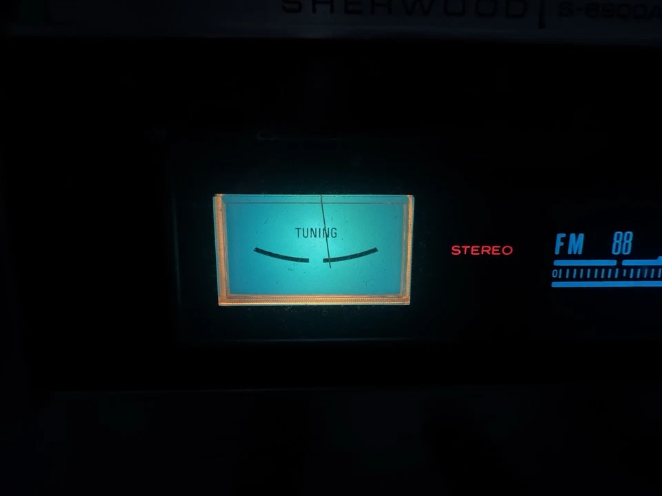 Sherwood S-8900A DynaQuad Receiver Silver Face Blue Display MADE IN USA READ - Image 4 of 4