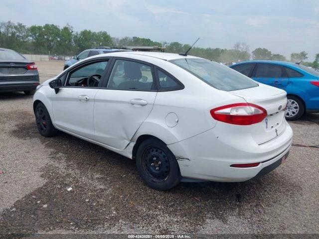 Used Air Cleaner Assembly fits: 2014 Ford Fiesta 1.6L w/o turbo MT Grade A - Image 3 of 4