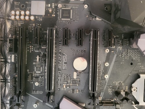 ASUS ROG Strix Z270F Gaming Mainboard Intel LGA 1151/SOCKEL H4 - Bild 7 von 9