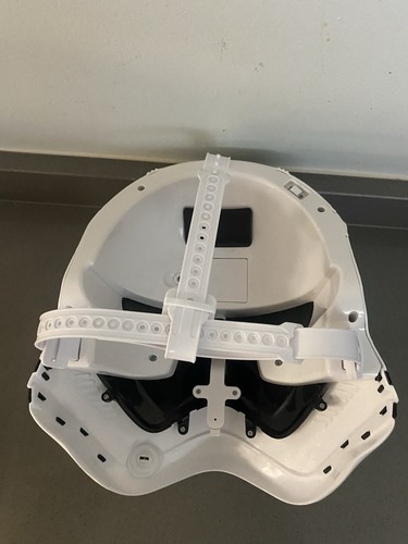 Disney Store Star Wars Stormtrooper Maske sprechende voraufgezeichnete Sätze funktionieren - Bild 11 von 15