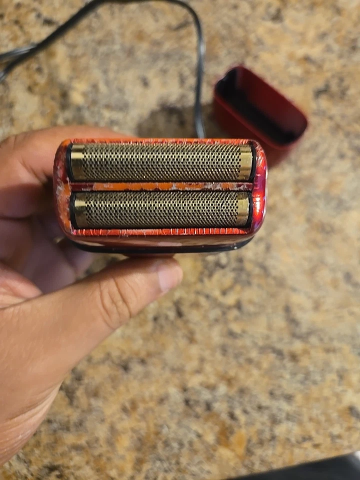 Barbeador BaByliss PRO FX02 folha dupla de metal, cabo FXFS2P ROXO / elétrico sem fio - Imagem 2 de 4