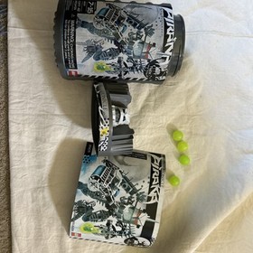 Lego Bionicle #8905 Piraka Thok, For Parts, Incomplete, AS IS booklet and balls