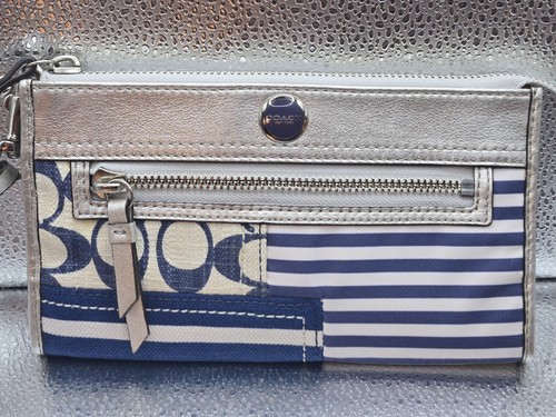 Coach Signature Stripe Leather Trim Blue-Beige-Silver Canvas Wristlet Wallet - Picture 3 of 10