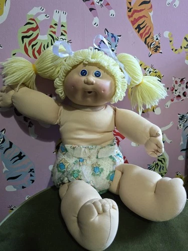 vintage Cabbage patch kid 1980s hm4 ok factory lemon haired girl doll