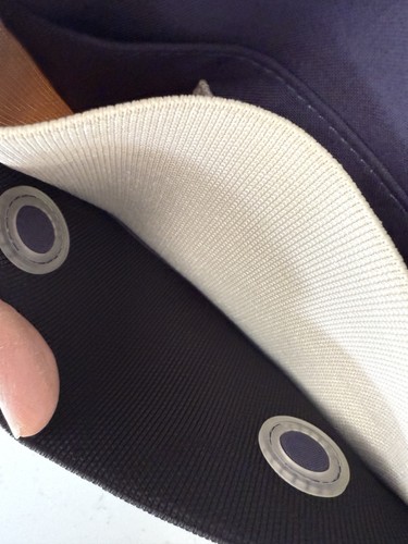 NWT Rothy’s The Belt Bag - Convertible Clutch Purse Crossbody - Cream / Black - Bild 13 von 14