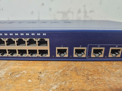 NETGEAR ProSafe FS728TLP 28-Port Network Switch 10/100 Smart Switch 12 PoE ports - Picture 6 of 24
