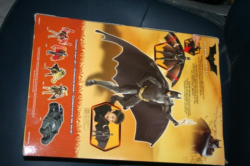 Batman Beginns Action Cape 12-14" Hyper Poseable Figure Sealed In Box 2005 Mattel - Bild 4 von 7