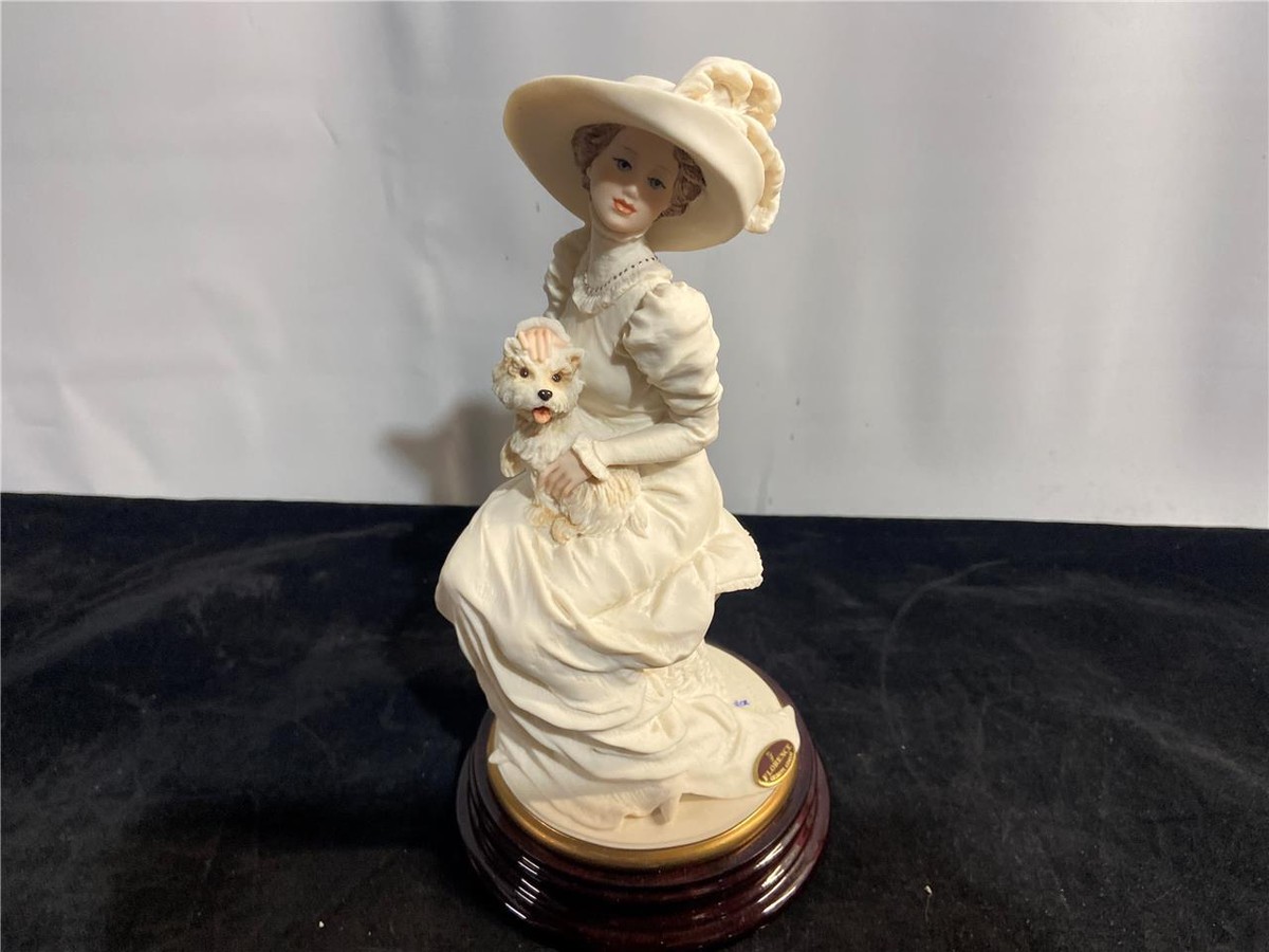 #ジョセッペアルマーニ Giuseppe Armani Florence Capodimonte Victorian Porcelain Figure
