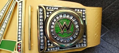 WWE Universal Championship Premium Quality Wrestling Leather Belt - Bild 5 von 7