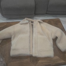 JACQUEMUS Off-White Le Papier 'Le Manteau Pastre' Shearling Coat Size: 46 new