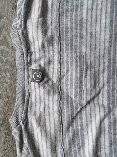 Cárdigan suéter tejido pato y cubierta para hombre usado gris talla M - Imagen 4 de 8