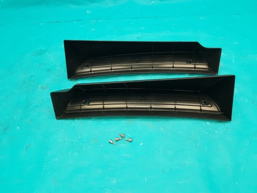 Plataforma original Volkswagen VW T6 pared de a bordo alerón lateral revestimiento R+L - Imagen 15 de 20