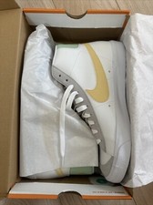 Nike Blazer Mid 77 Vintage White Lemon Wash UK Size 8.5