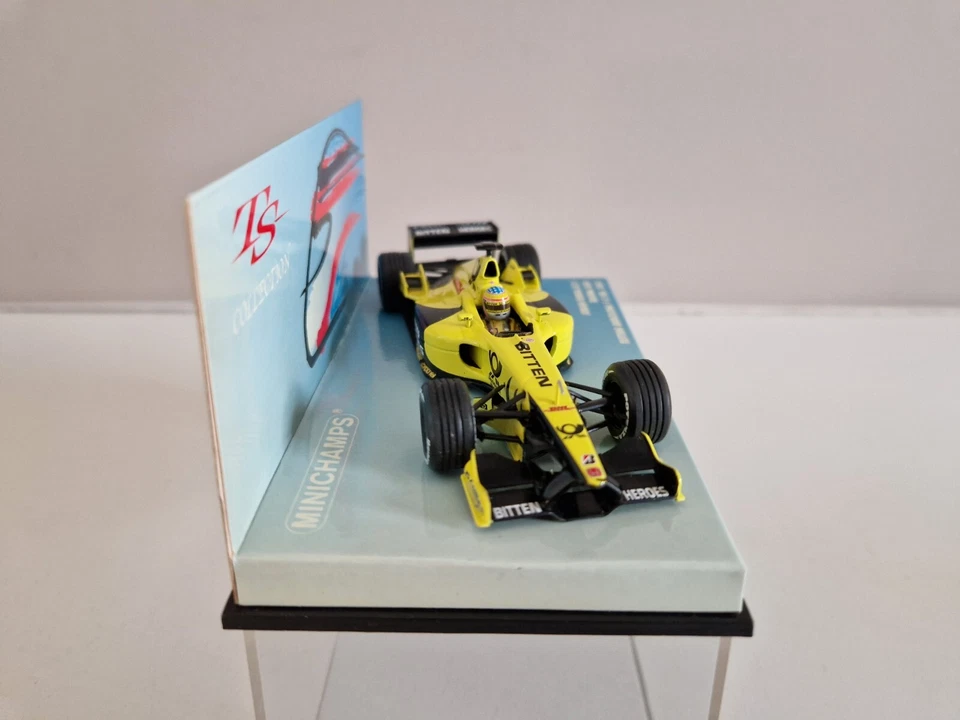Minichamps 1/43 Jordan Honda EJ11 T. Sato - Barcelona Test 2002 - 518024399 - Immagine 2 di 4