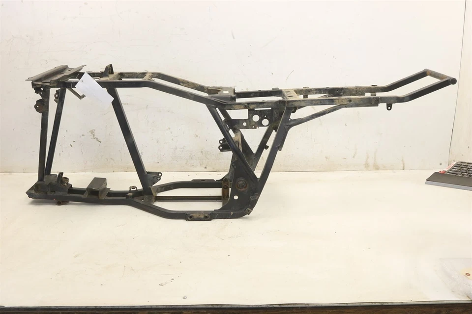 Yamaha Bear Tracker 250 2x4 00 Frame 4XE-F1110-00-00 18563 - Изображение 3 из 4