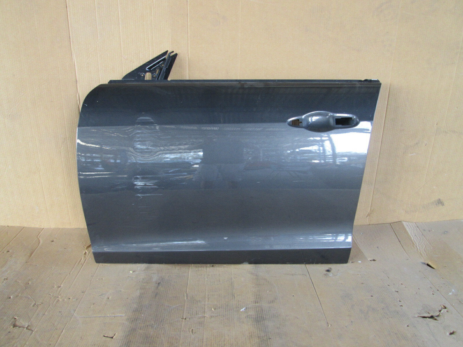 Maserati Ghibli  LH Front Door / Shell P/N 673007994