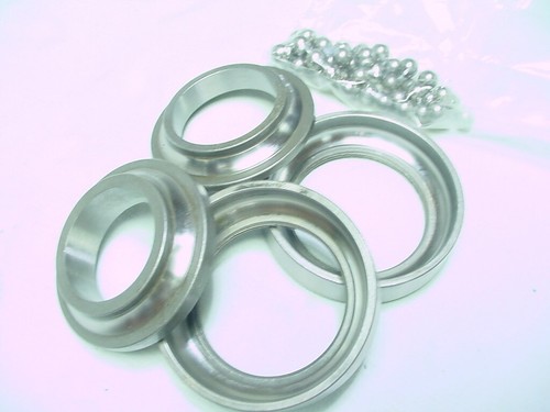 NEW BSA B34 A7 A10 A65 A50 STEERING BEARING SET WITH BALLS PART # 99-9912 - Picture 2 of 2