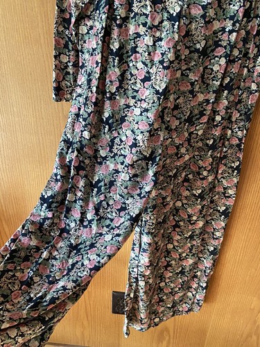 Sostanza Wide Leg Jumpsuit Floral Small Girlie Rayon India Button 80’s Vintage - Picture 8 of 11