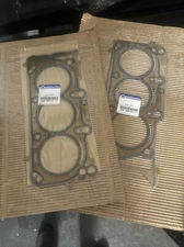 Cylinder head Gasket 68284904AA/68284905AA OEM Mopar