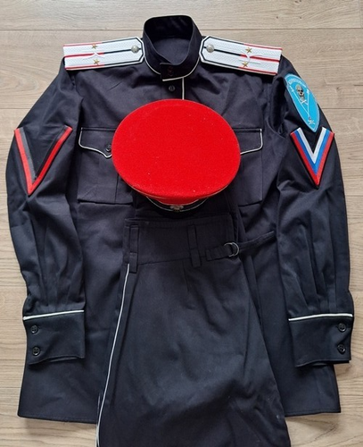 Uniform of an officer of the Kornilov shock division, 1920 type - Picture 4 of 6